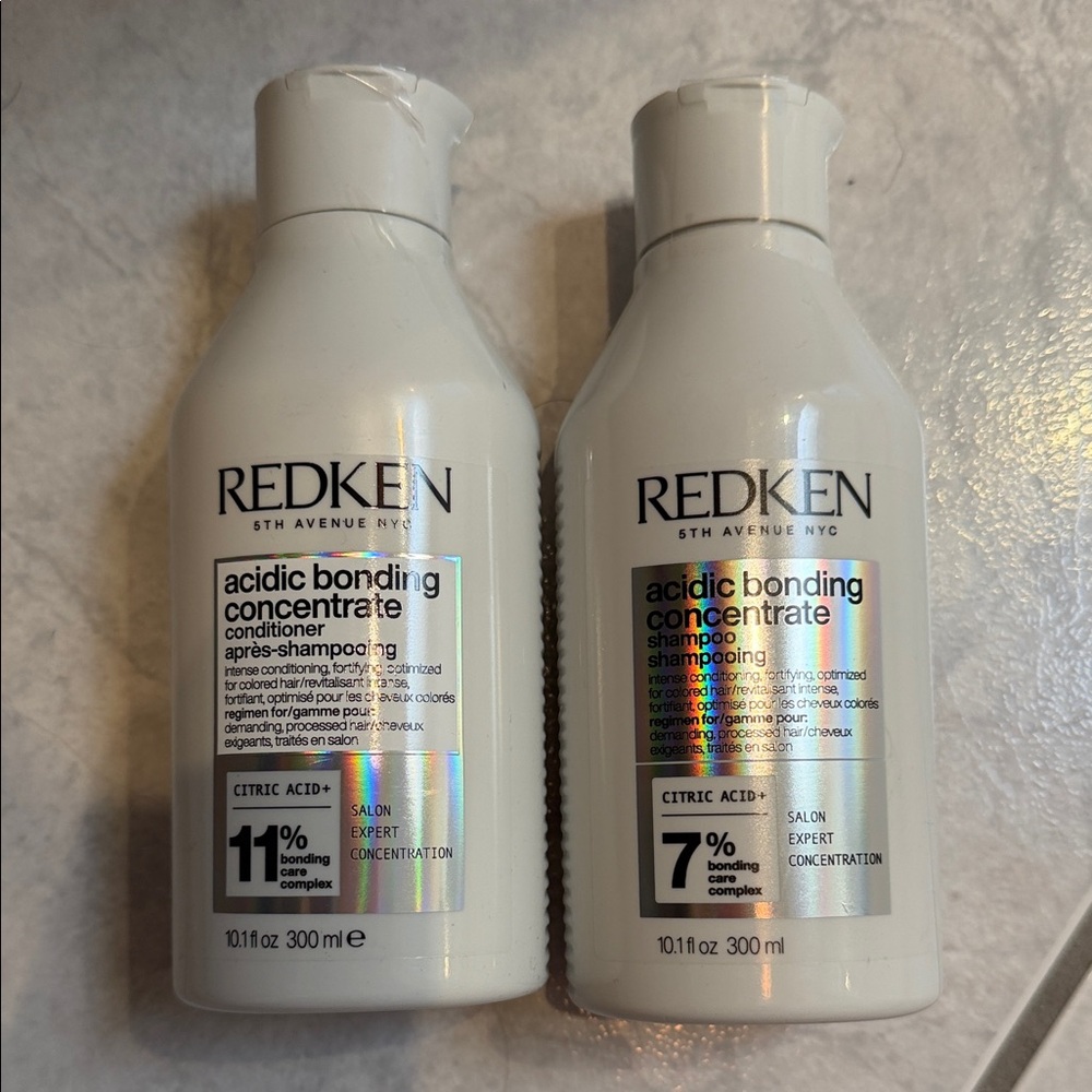Redken Acidic Bonding Concentrate Shampoo & Conditioner - White